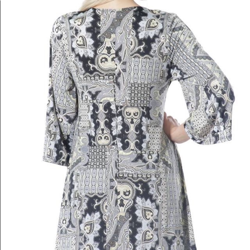 3/4 Sleeve tunic TOP - Picture 4 of 4